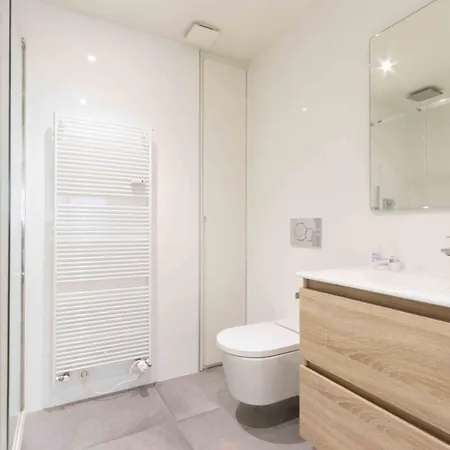 The Collection - River * San Sebastián