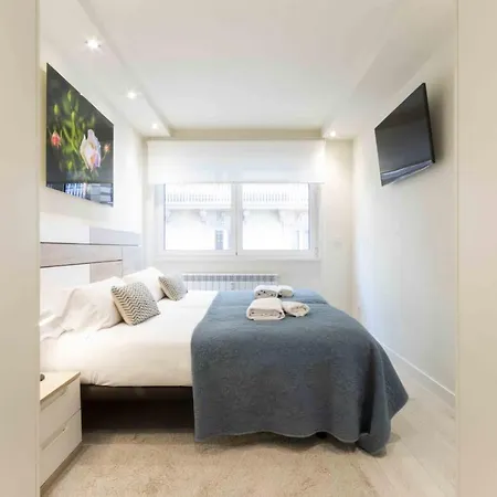 The Collection - River Apartment San Sebastian